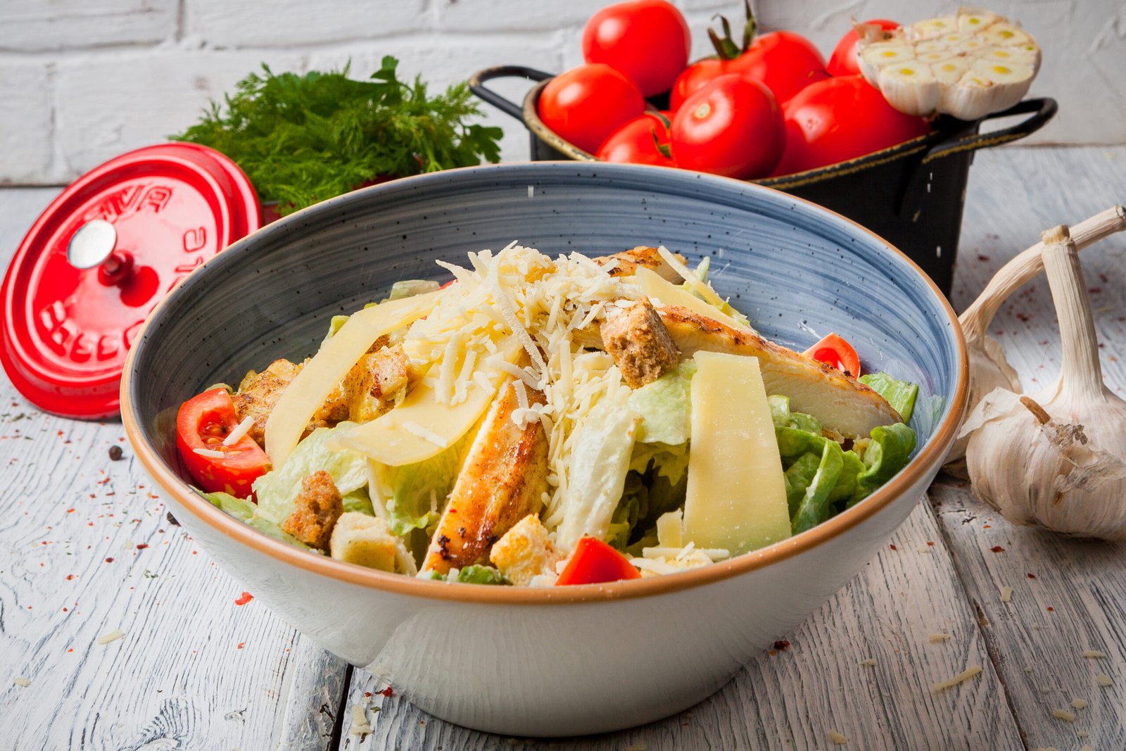 Healthy Lunch Bowls - A variety of 10 easy 5-minute healthy lunch bowls for busy days featuring chicken, beans, and fresh vegetables.